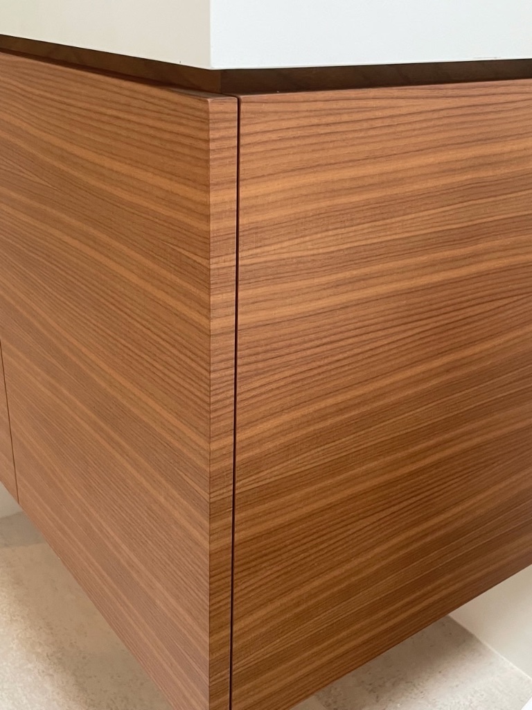 Quartersawn walnut veneer desk